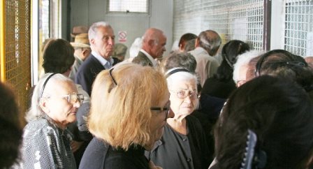 Me pak se 15 vite pune te siguruara, ja si mund  te perfitoni pension social
